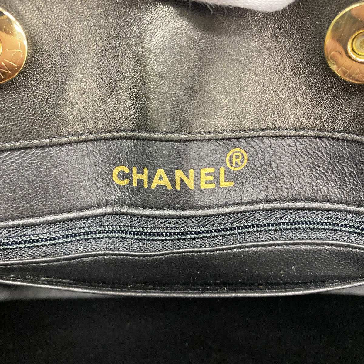 【6he5471】シャネル チェーントート マドモアゼル ラムスキン ブラック ゴールド金具【中古】レディース