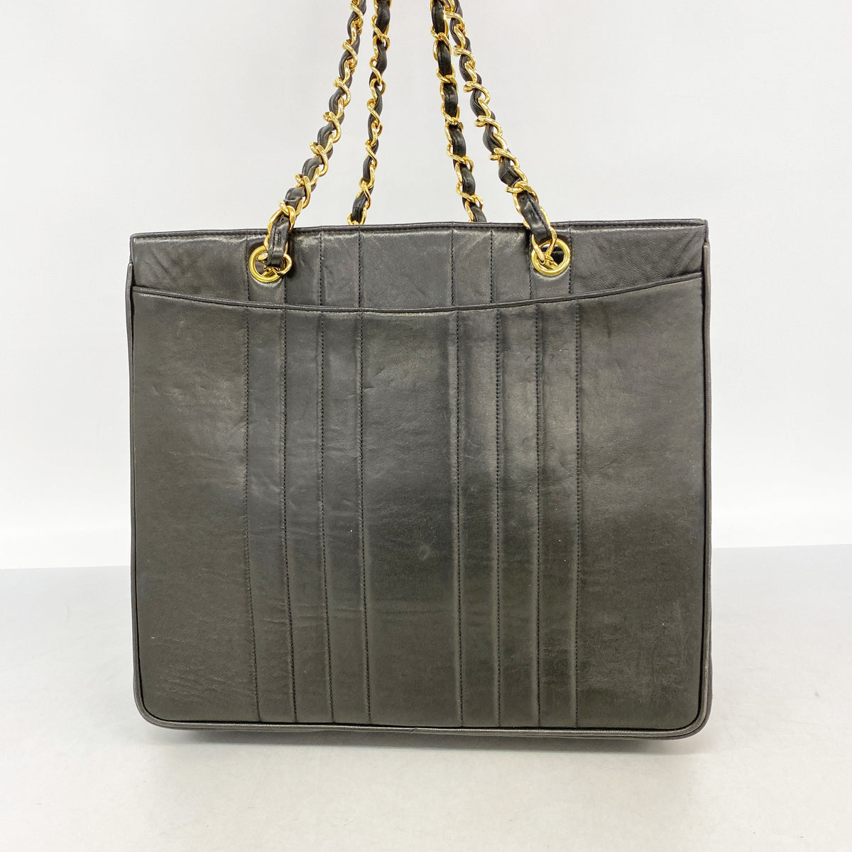 【6he5471】シャネル チェーントート マドモアゼル ラムスキン ブラック ゴールド金具【中古】レディース