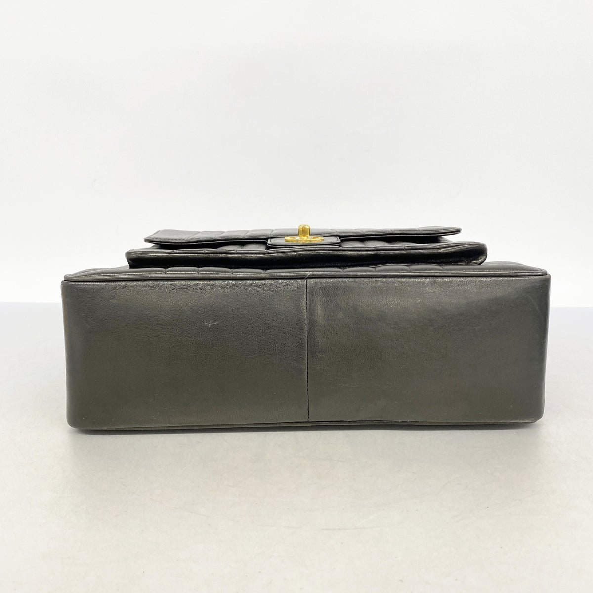 【6he5471】シャネル チェーントート マドモアゼル ラムスキン ブラック ゴールド金具【中古】レディース
