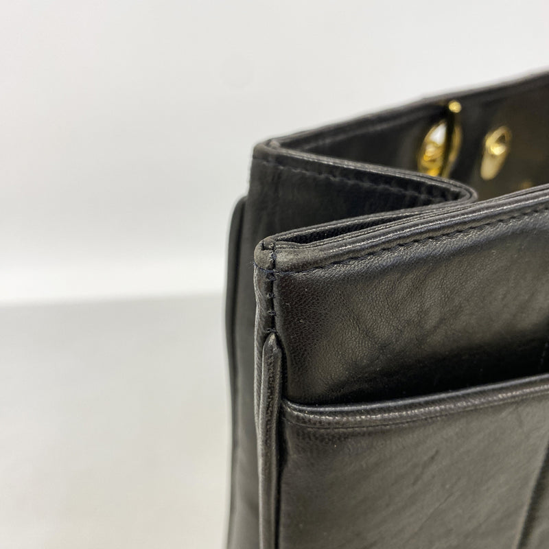 【6he5471】シャネル チェーントート マドモアゼル ラムスキン ブラック ゴールド金具【中古】レディース