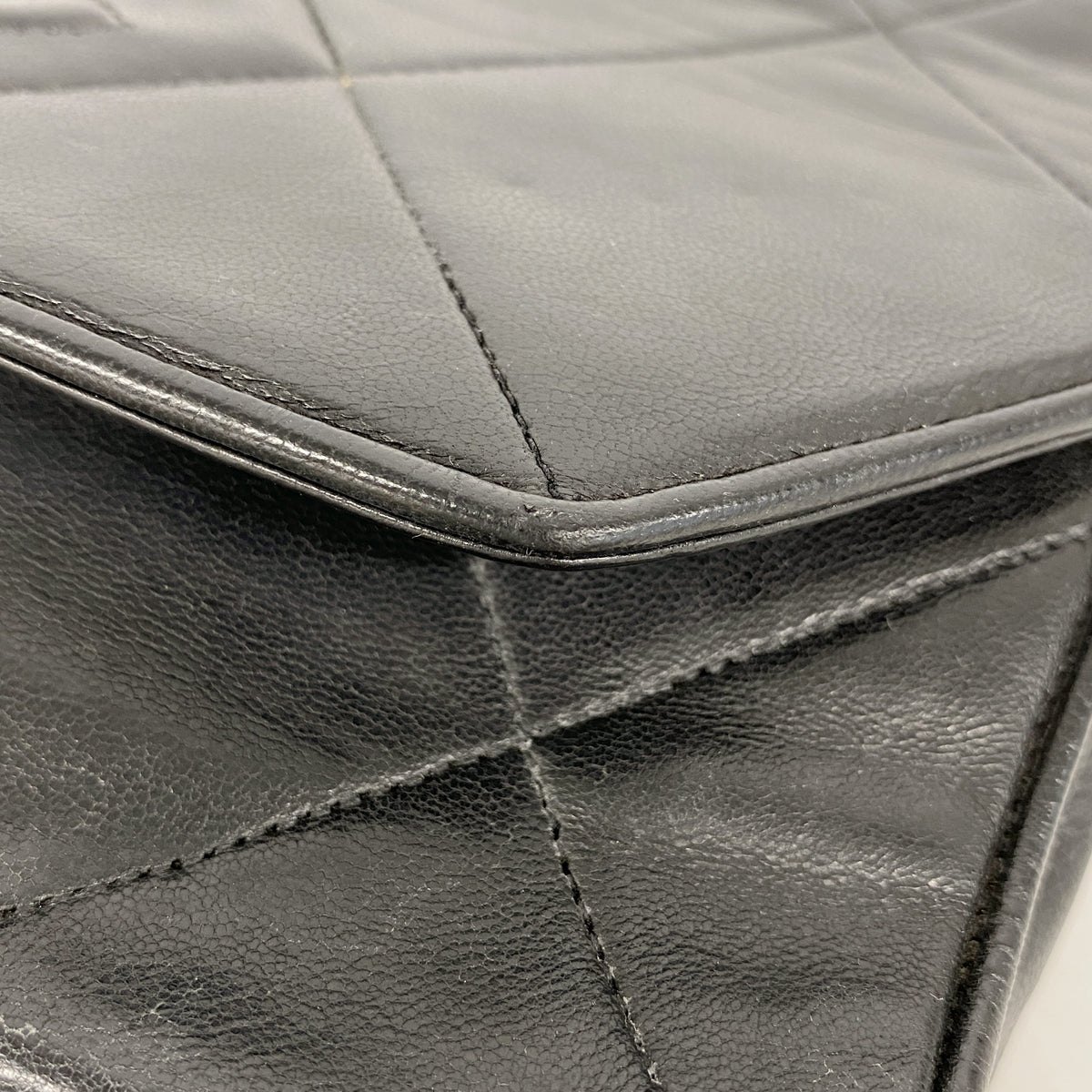 【6he5480】シャネル ショルダーバッグ マトラッセ チェーンショルダー ラムスキン ブラック ゴールド金具【中古】レディース