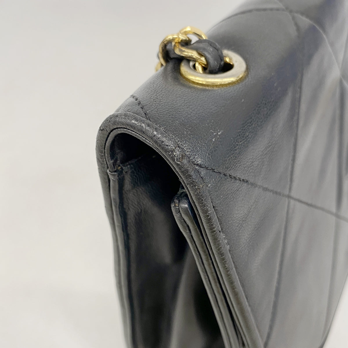 【6he5480】シャネル ショルダーバッグ マトラッセ チェーンショルダー ラムスキン ブラック ゴールド金具【中古】レディース
