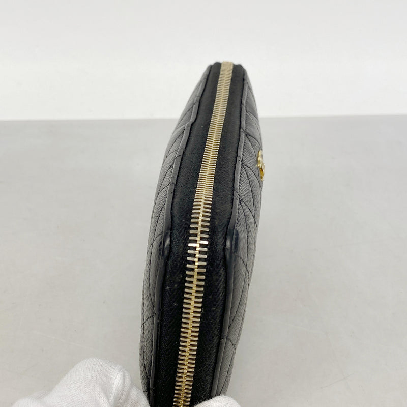 【6he5481】シャネル 長財布 マトラッセ キャビアスキン ブラック ゴールド金具【中古】レディース