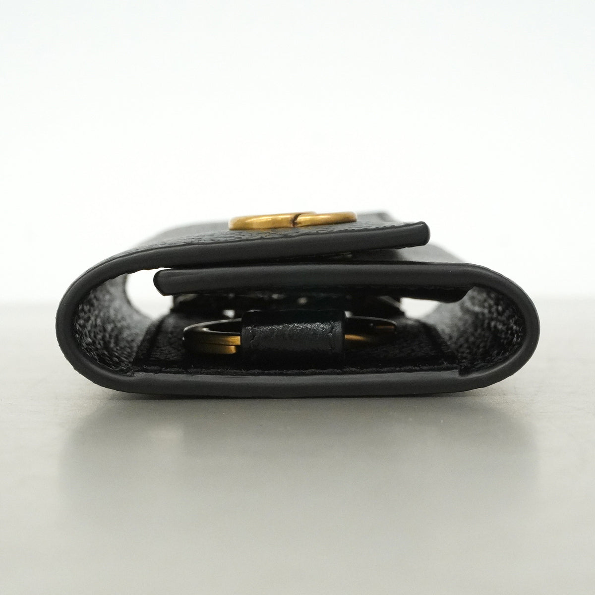 【6he5508】グッチ キーケース GGマーモント 435305 レザー ブラック ゴールド金具【中古】メンズ レディース ユニセックス