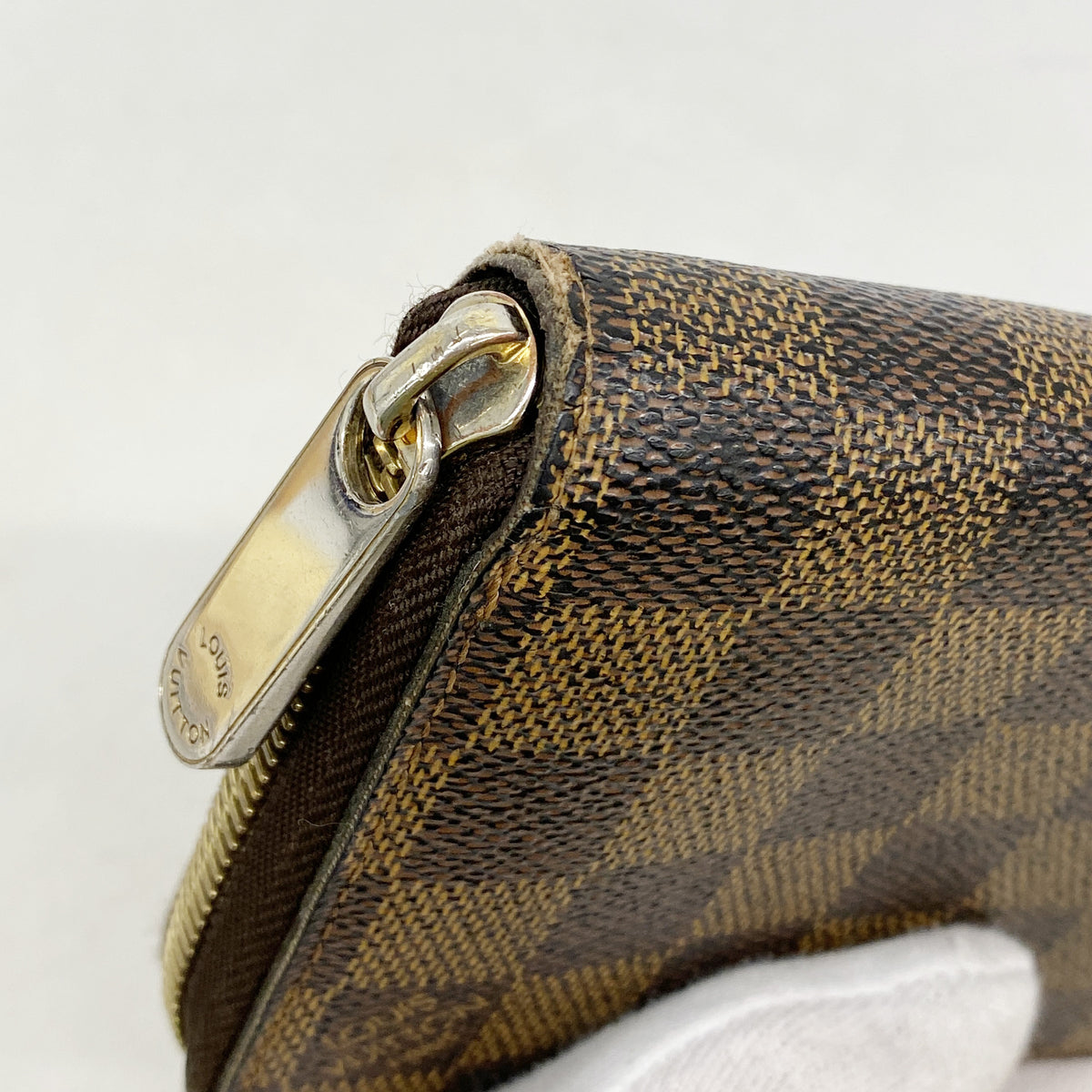 【6he5525】ルイヴィトン 長財布 ダミエ ジッピーウォレット N60015 エベヌ【中古】メンズ レディース ユニセックス
