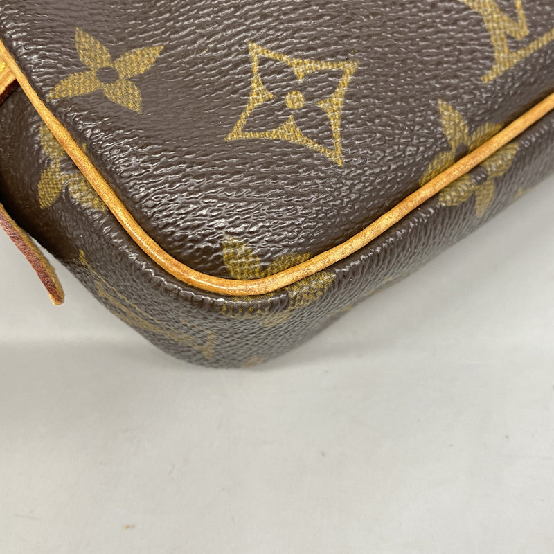 【6he5529】ルイヴィトン ショルダーバッグ モノグラム ポシェットマルリーバンドリエール M51828 ブラウン【中古】レディース