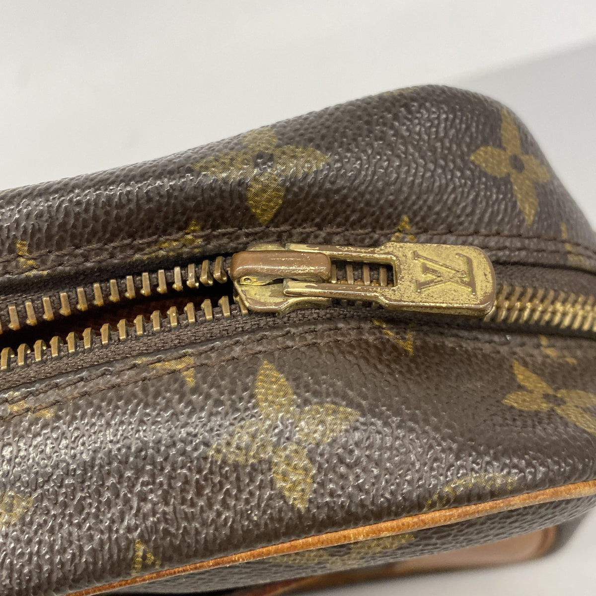 【6he5530】ルイヴィトン クラッチバッグ モノグラム コンピエーニュ28 M51845 ブラウン【中古】メンズ