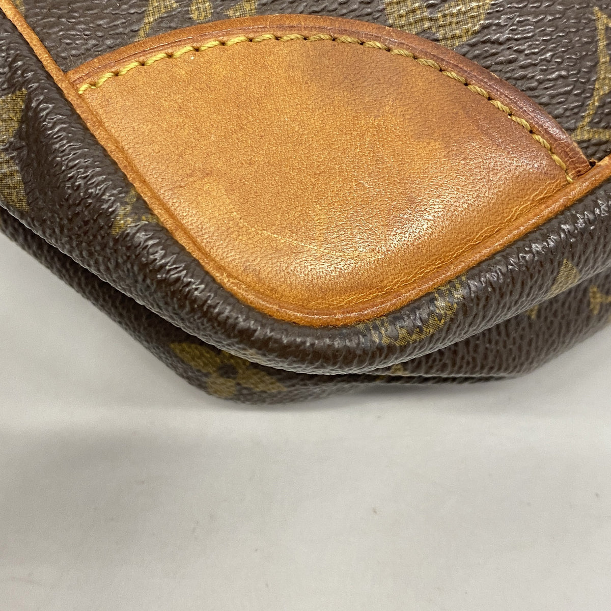 【6he5530】ルイヴィトン クラッチバッグ モノグラム コンピエーニュ28 M51845 ブラウン【中古】メンズ