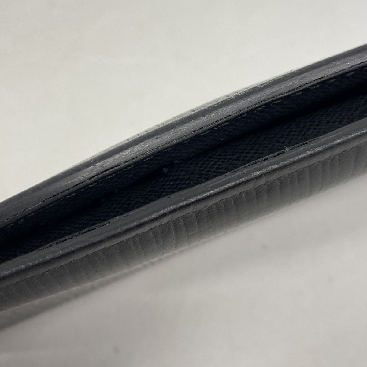 【6he5533】ルイヴィトン 長財布 エピ ポルトフォイユプラザ M60622 ノワール【中古】メンズ