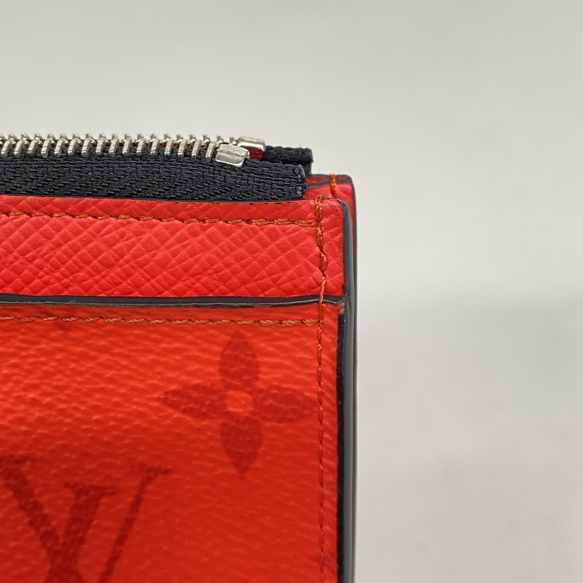 【6he5536】ルイヴィトン コインケース タイガラマ コインカードホルダー M30829 ルージュ【中古】メンズ