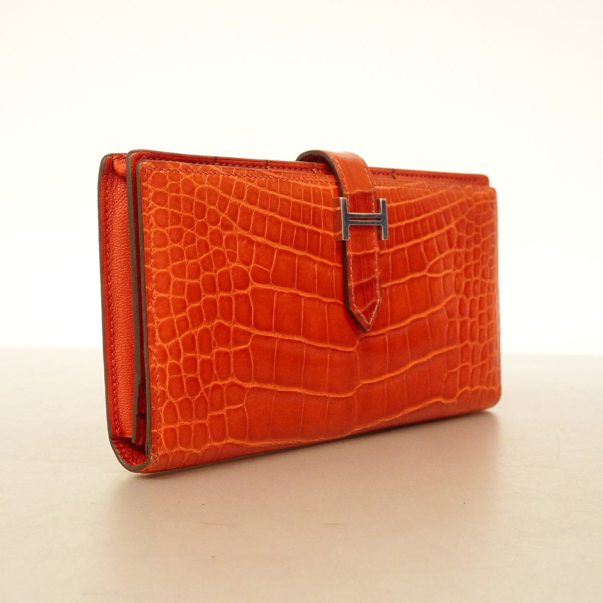 【6he5579】エルメス 長財布 ベアンスフレ アリゲーター ゼラニウム シルバー金具 □Q刻印【中古】メンズ レディース ユニセックス
