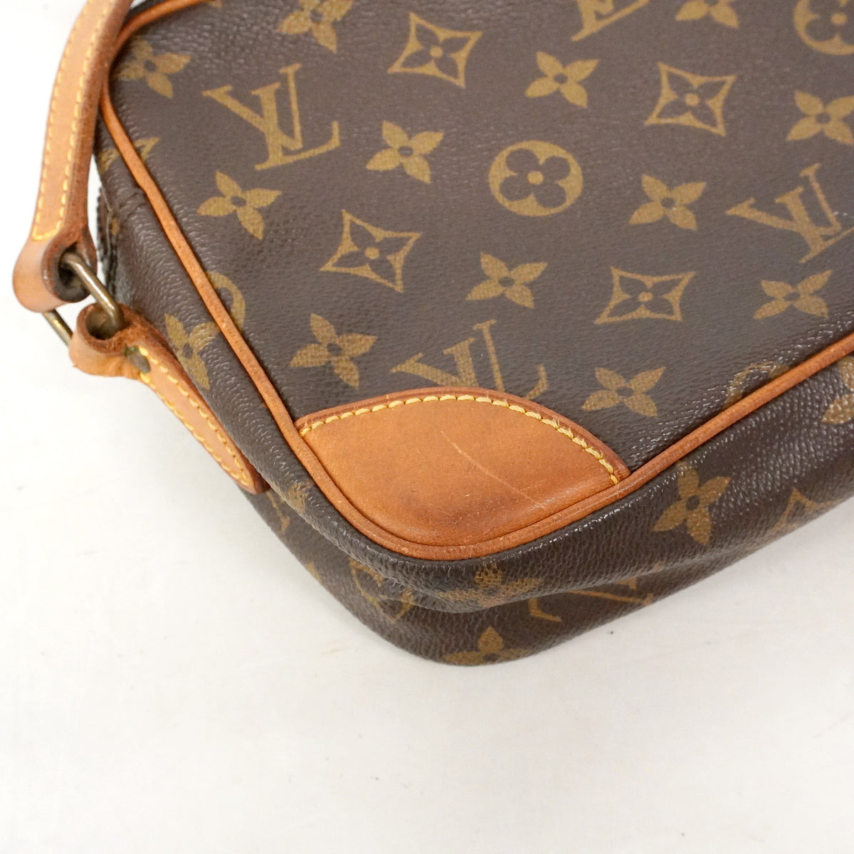 【6he5587】ルイヴィトン ショルダーバッグ モノグラム トロカデロ23 M51276 ブラウン【中古】レディース