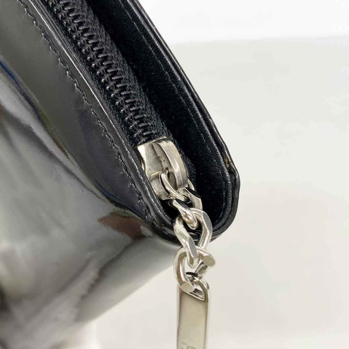 【6he5595】シャネル 長財布 パテントレザー ブラック シルバー金具【中古】レディース