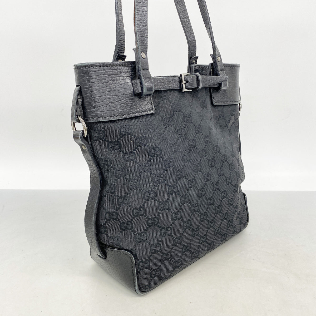 【6he5607】グッチ トートバッグ GGキャンバス 107757 キャンバス ブラック シルバー金具【中古】レディース