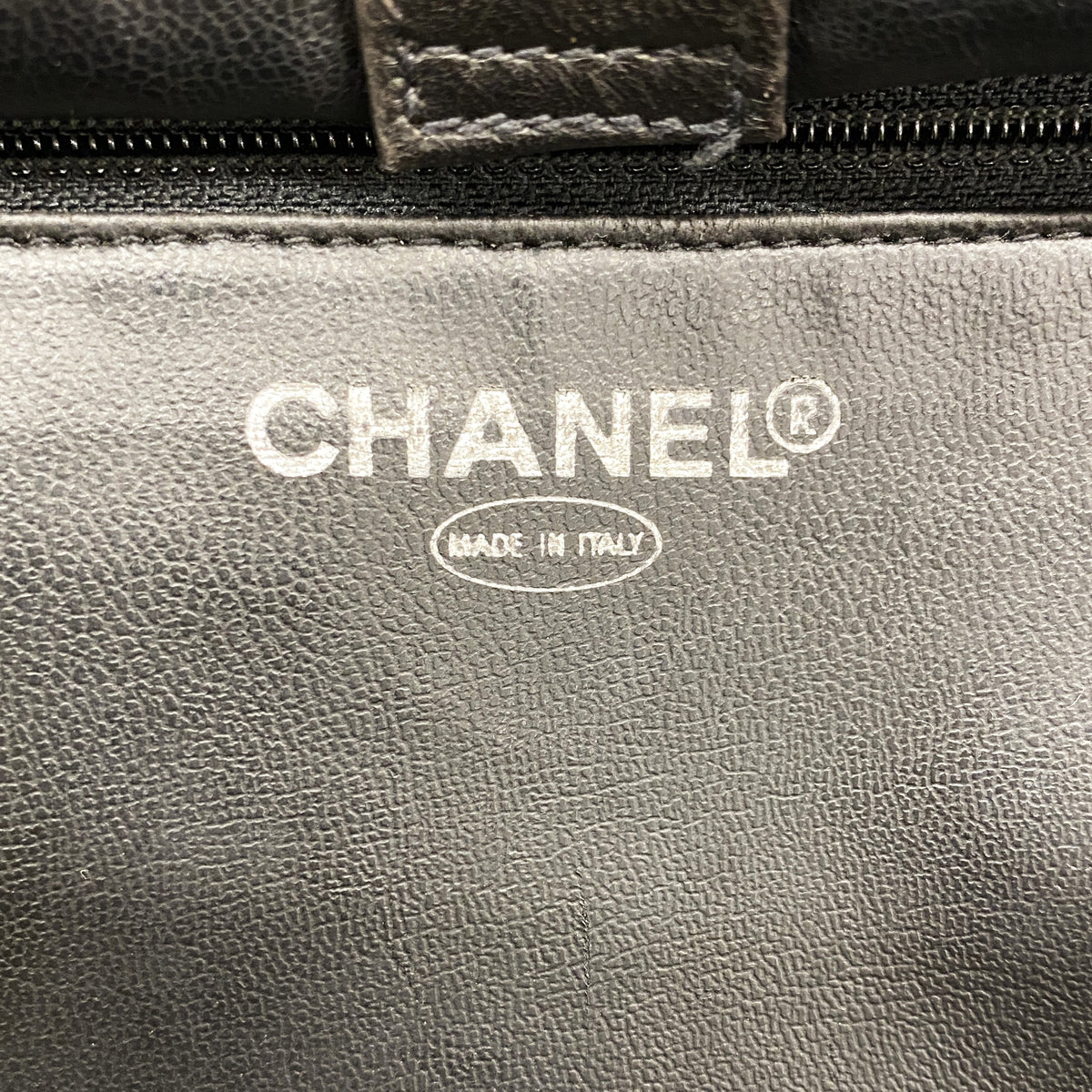 【6he5609】シャネル バニティバッグ パテントレザー ブラック ゴールド金具【中古】レディース