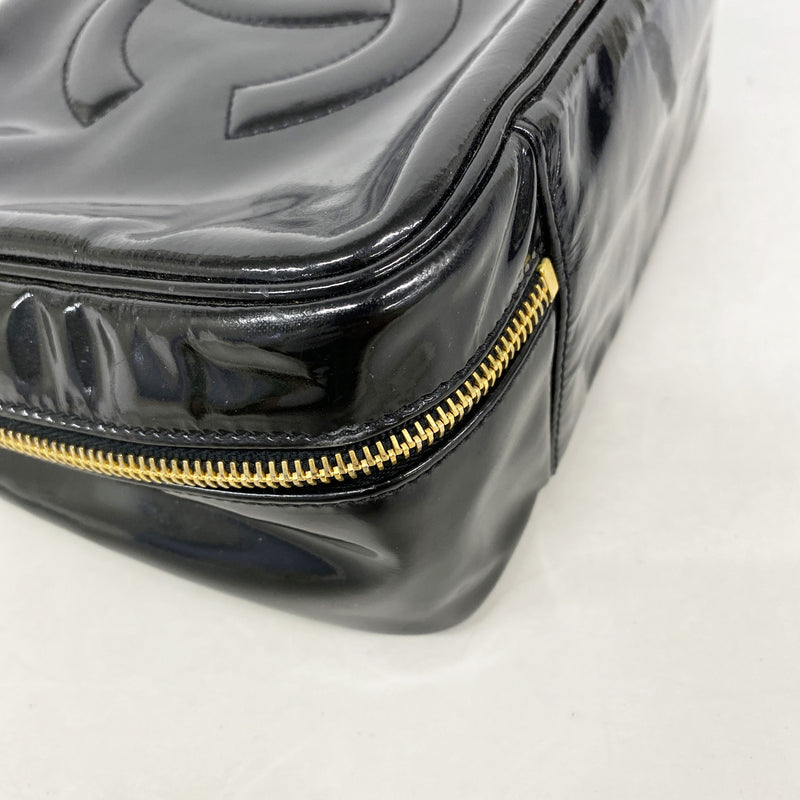 【6he5609】シャネル バニティバッグ パテントレザー ブラック ゴールド金具【中古】レディース