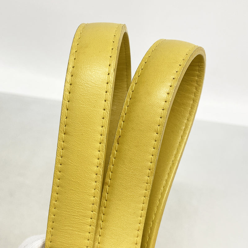 【6he5615】シャネル トートバッグ ニュートラベル ナイロン イエロー シルバー金具【中古】レディース