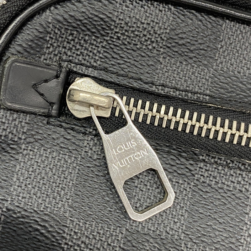 【6he5653】ルイヴィトン ボディバッグ ダミエ・グラフィット アンブレール N41289 ブラック【中古】メンズ