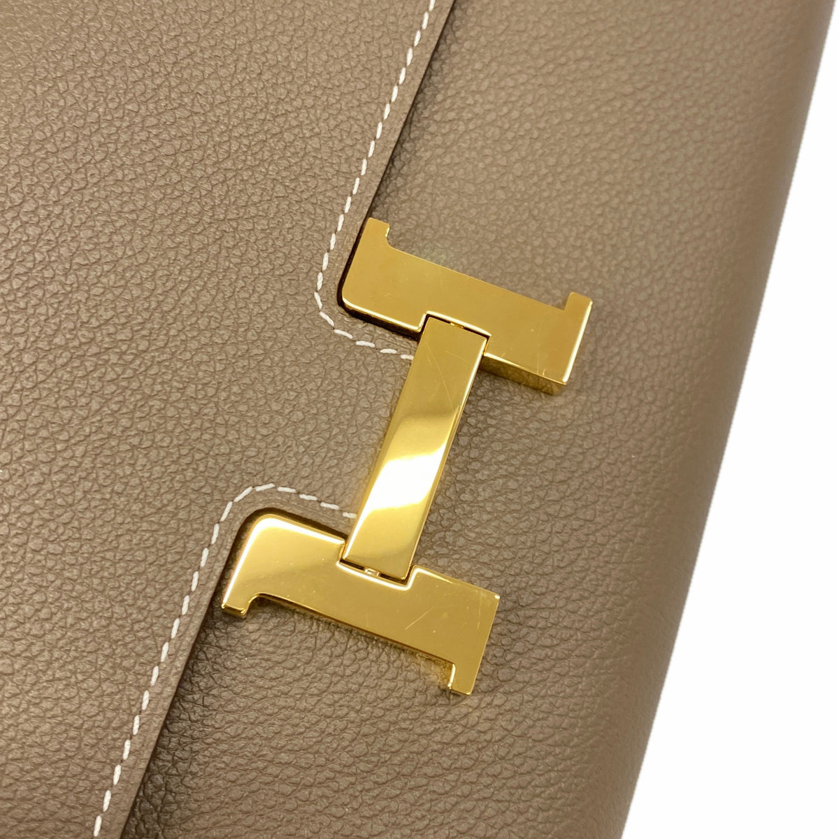 【6he5656】エルメス ショルダーウォレット コンスタンストゥーゴー エバーカラー エトゥープ ゴールド金具 B刻印【中古】レディース