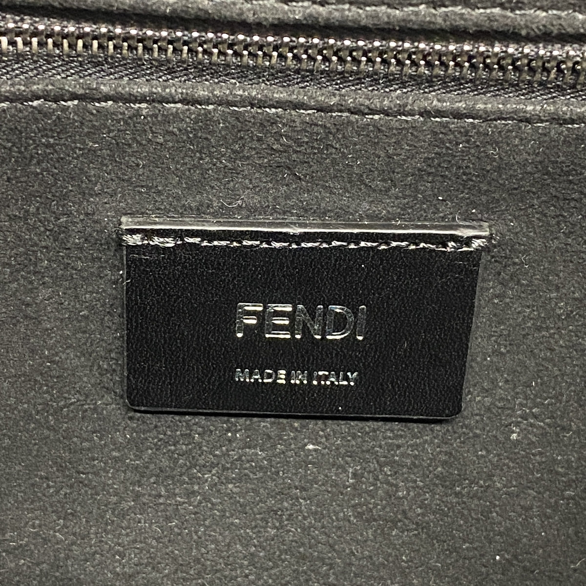 【6he5666】フェンディ ショルダーバッグ バゲット レザー グレー シルバー金具【中古】メンズ