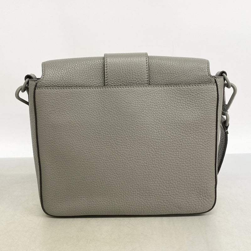【6he5666】フェンディ ショルダーバッグ バゲット レザー グレー シルバー金具【中古】メンズ