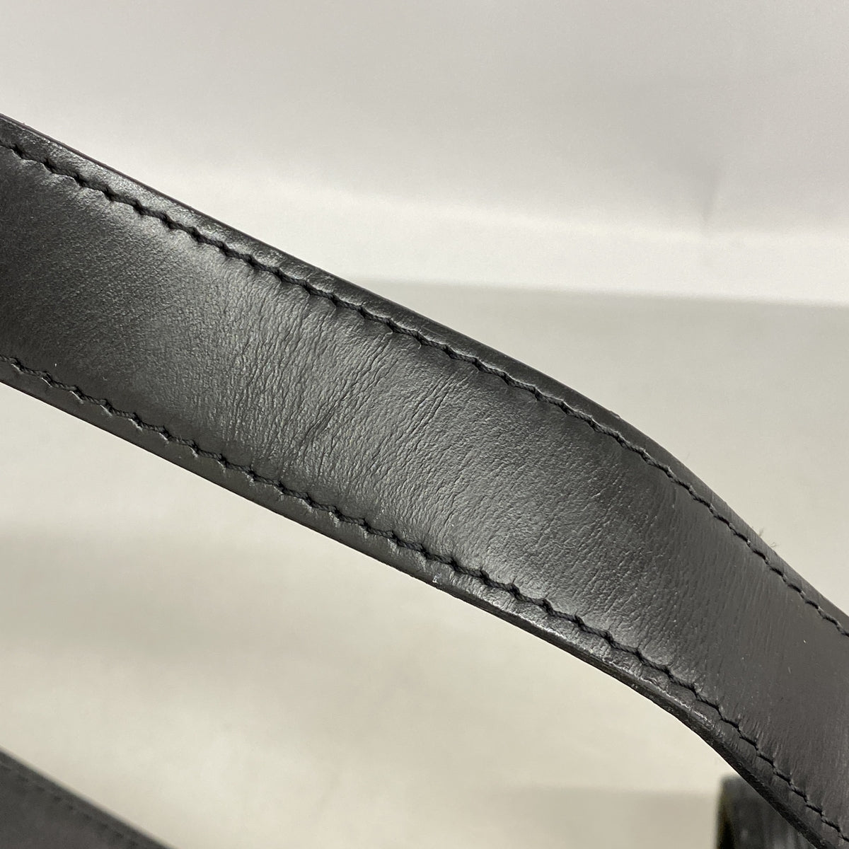 【6he5673】ルイヴィトン ショルダーバッグ エピ サックアド M80153 ノワール【中古】レディース