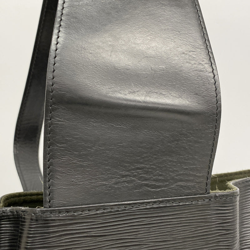 【6he5673】ルイヴィトン ショルダーバッグ エピ サックアド M80153 ノワール【中古】レディース
