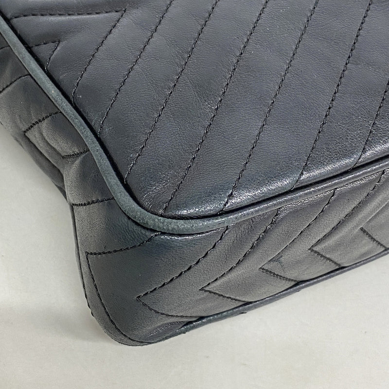【6he5686】シャネル ショルダーバッグ フリンジ付きチェーンショルダー ラムスキン ブラック ゴールド金具【中古】レディース