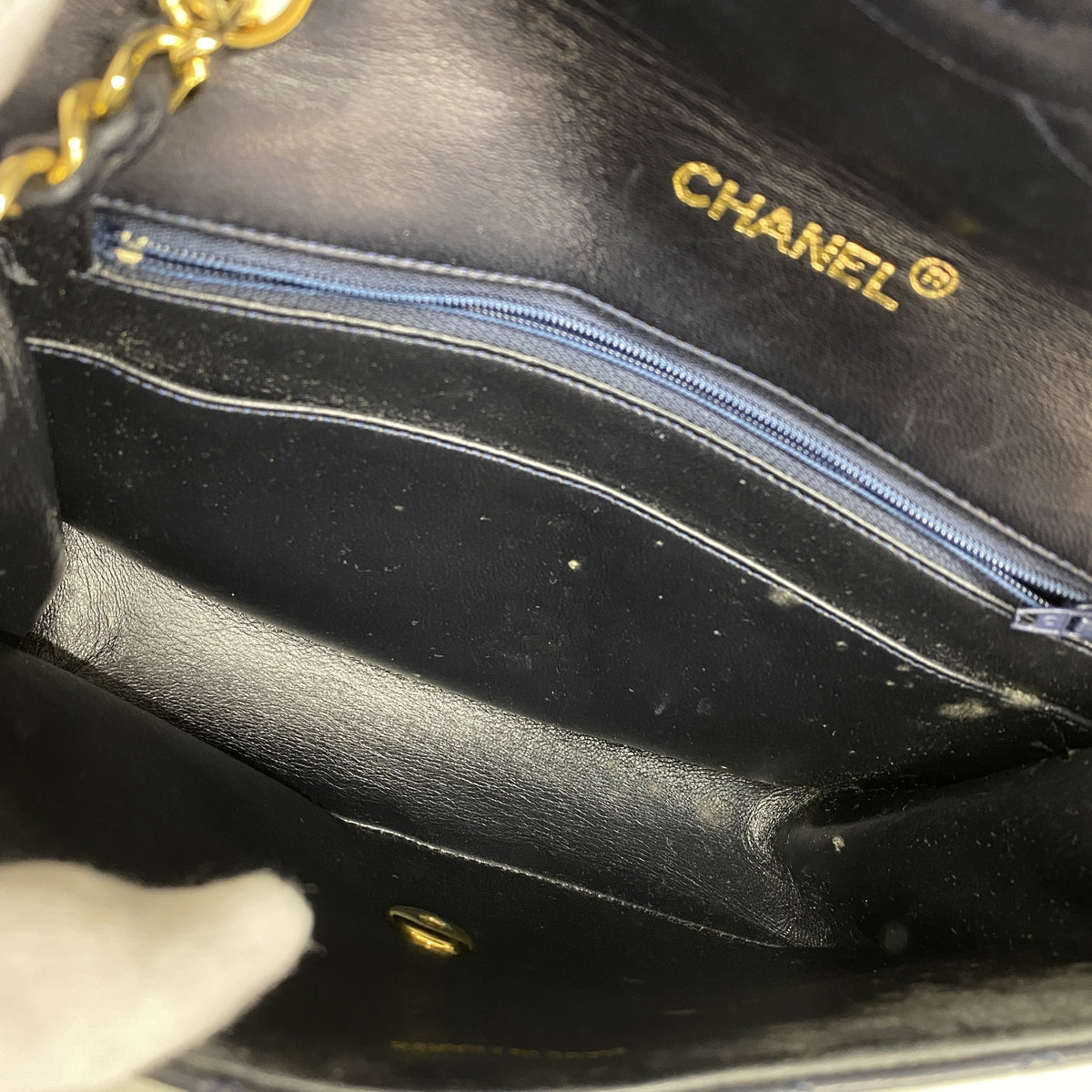 【6he5715】シャネル ショルダーバッグ マトラッセ チェーンショルダー ラムスキン ブラック ゴールド金具【中古】レディース