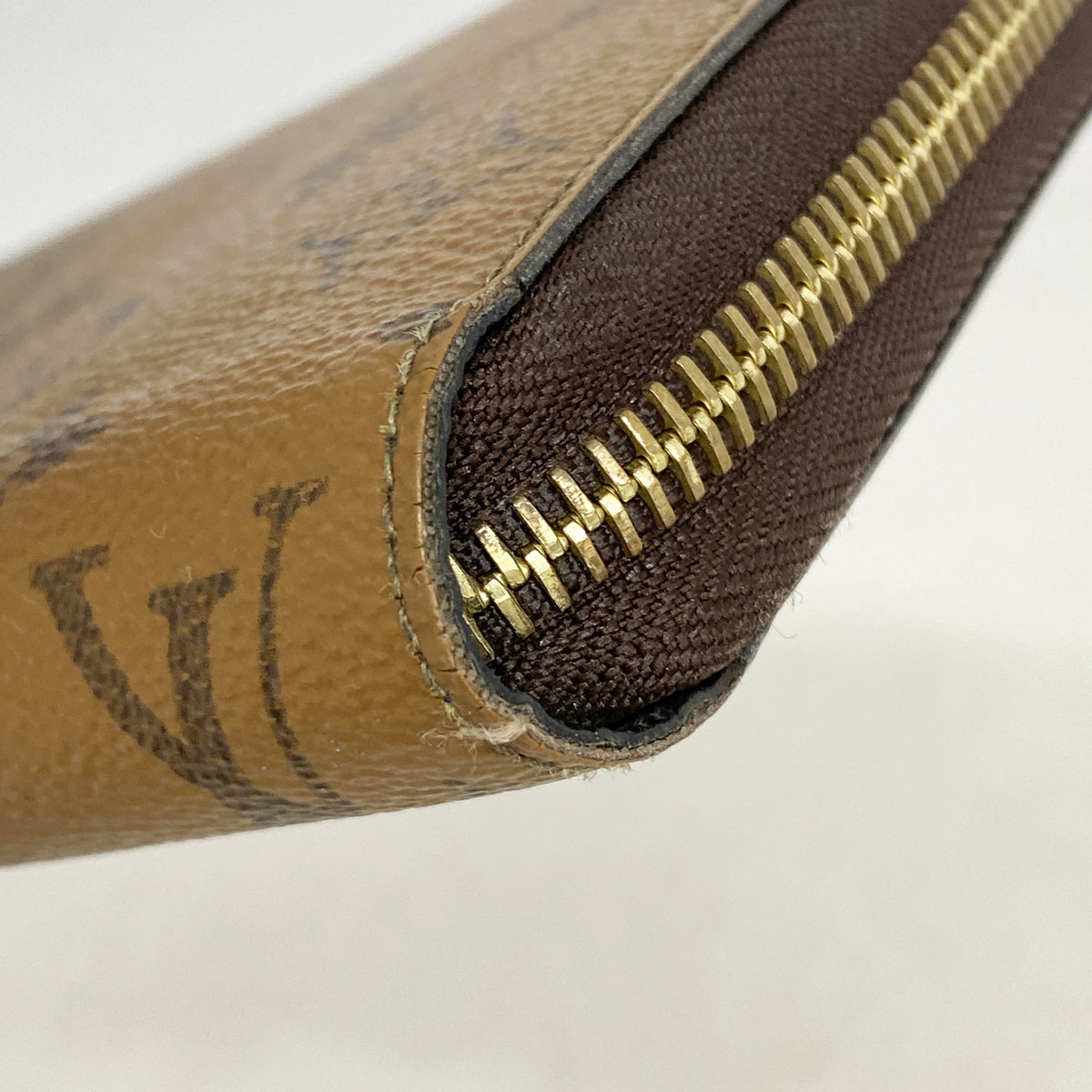 【6he5726】ルイヴィトン 長財布 モノグラム・リバース ジッピーウォレット M82444 ブラウン【中古】レディース