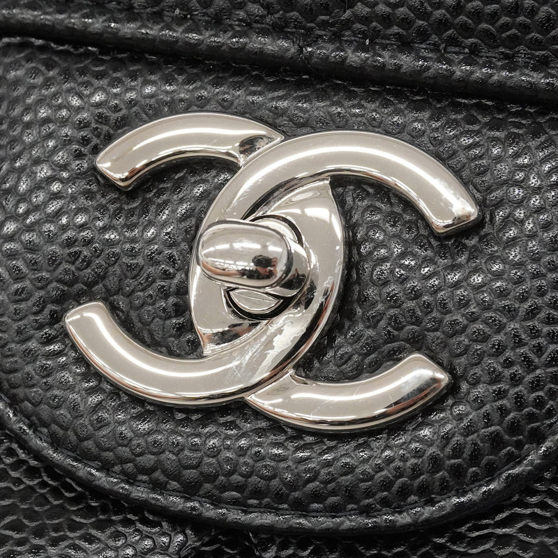 【6he5738】シャネル ショルダーバッグ デカマトラッセ Wフラップ Wチェーン キャビアスキン ブラック シルバー金具【中古】レディース