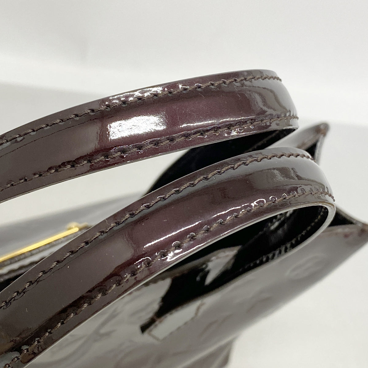 【6he5769】ルイヴィトン ハンドバッグ ヴェルニ ウィルシャーPM M93641 アマラント 【中古】レディース