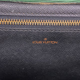 【6he5774】ルイヴィトン クラッチバッグ エピ モンテーニュ27 M52654 ボルネオグリーン【中古】メンズ レディース ユニセックス