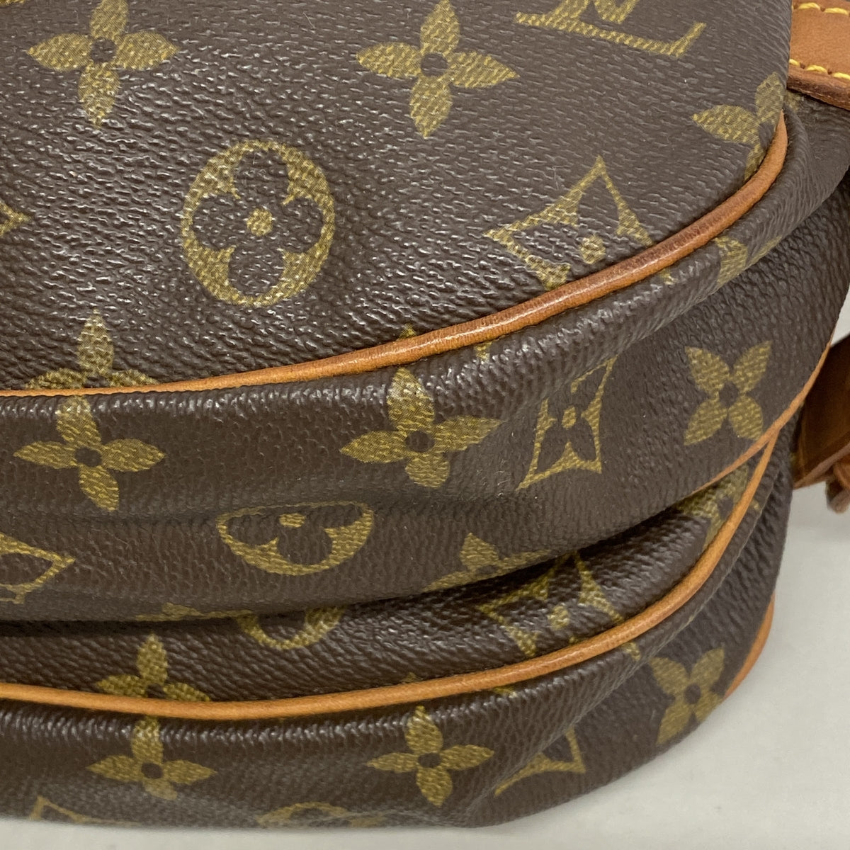 【6he5793】ルイヴィトン ショルダーバッグ モノグラム ソミュール30 M42256 ブラウン【中古】レディース