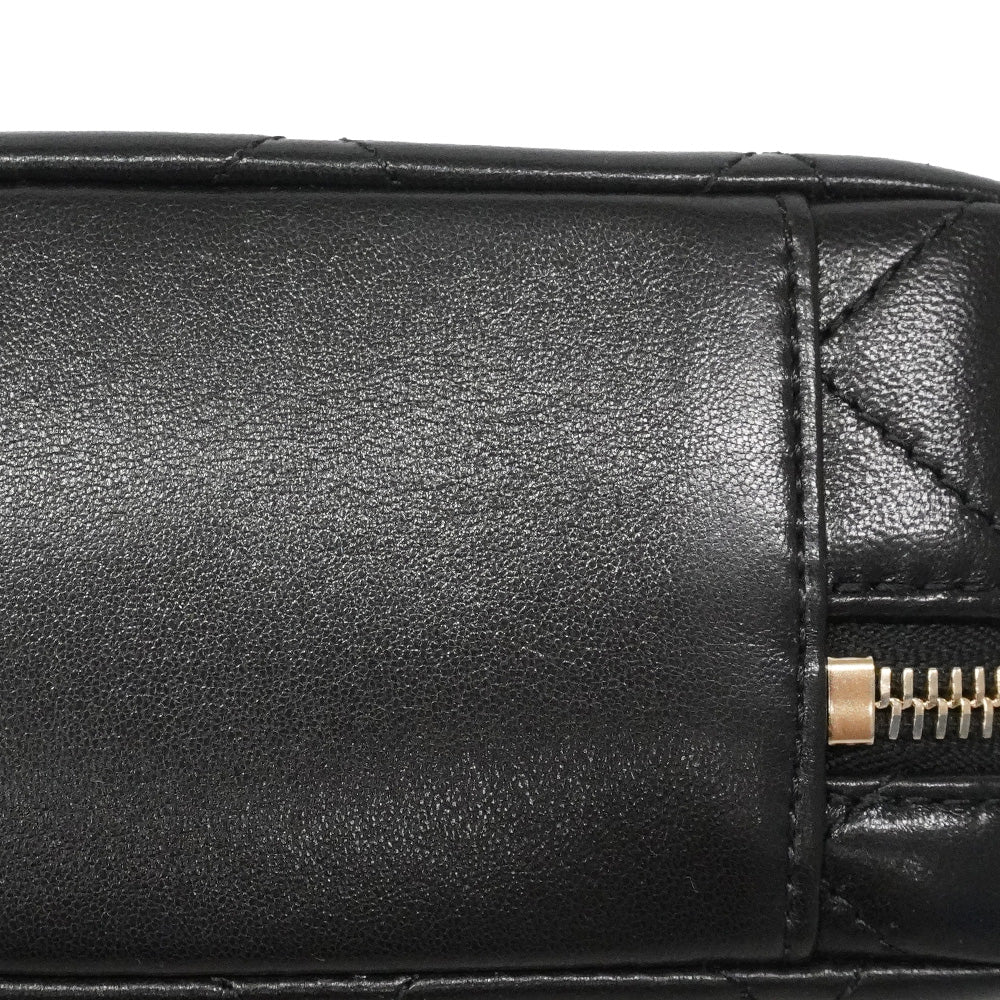【6he5811】シャネル バニティバッグ マトラッセ チェーンショルダー ラムスキン ブラック ゴールド金具 2wayバッグ【中古】レディース