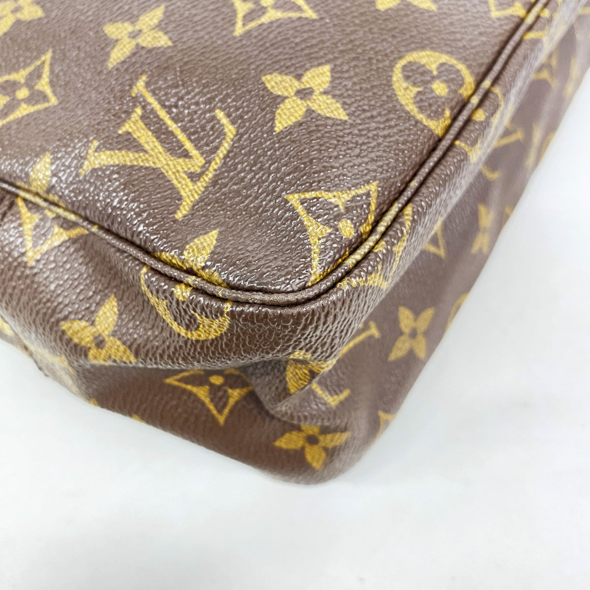 【6he5847】ルイヴィトン ポーチ モノグラム トゥルーストワレット27 M47522 ブラウン【中古】レディース