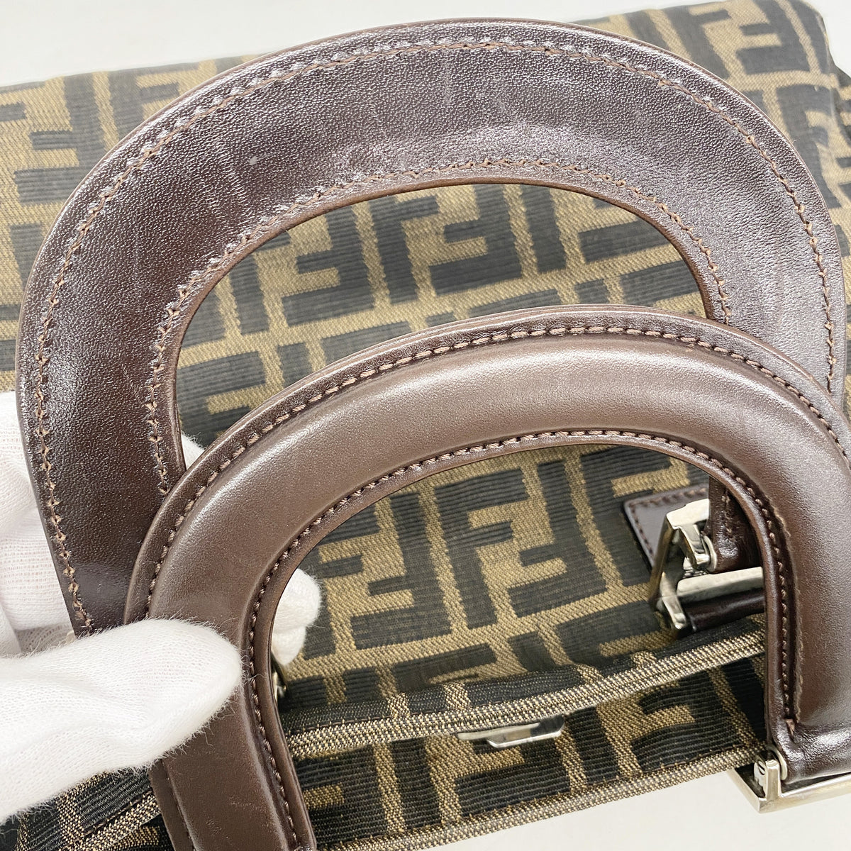 【6he5855】フェンディ ハンドバッグ ズッカ ナイロンキャンバス ブラウン シルバー金具【中古】レディース