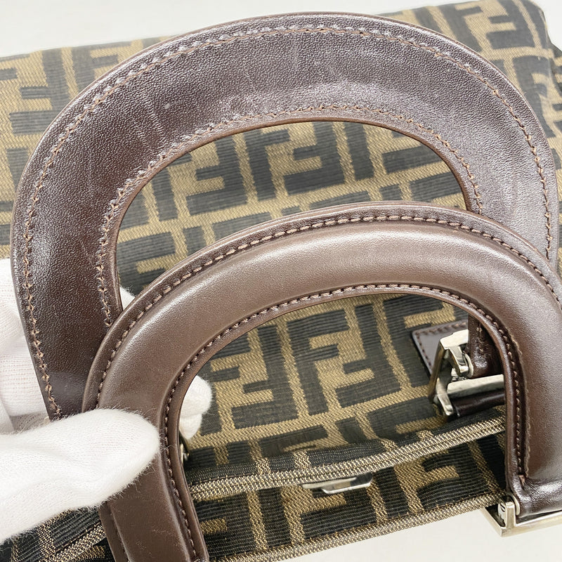 【6he5855】フェンディ ハンドバッグ ズッカ ナイロンキャンバス ブラウン シルバー金具【中古】レディース