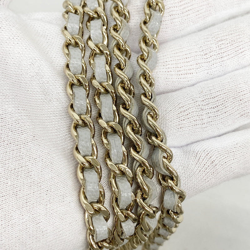 【6he5857】シャネル ショルダーバッグ マトラッセ チェーンショルダー キャビアスキン グレー シャンパンゴールド金具【中古】レディース