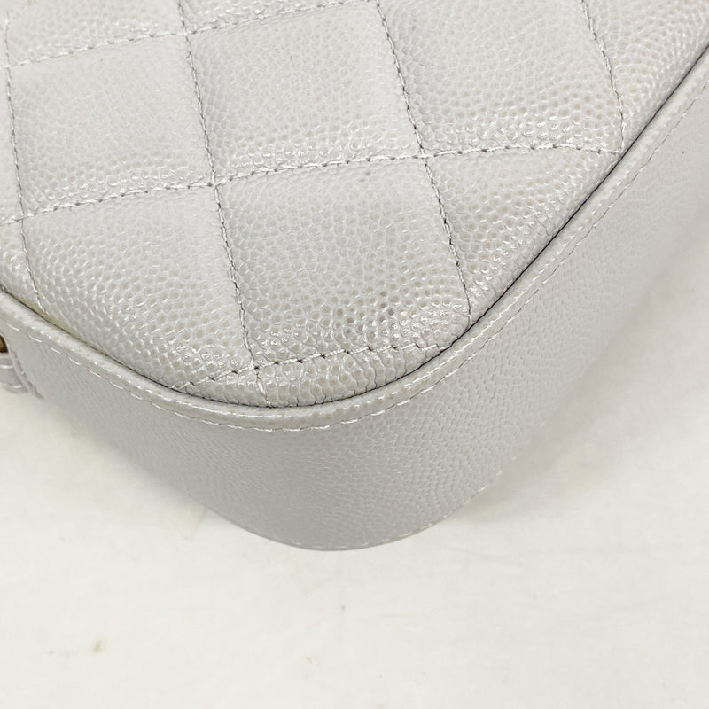 【6he5857】シャネル ショルダーバッグ マトラッセ チェーンショルダー キャビアスキン グレー シャンパンゴールド金具【中古】レディース