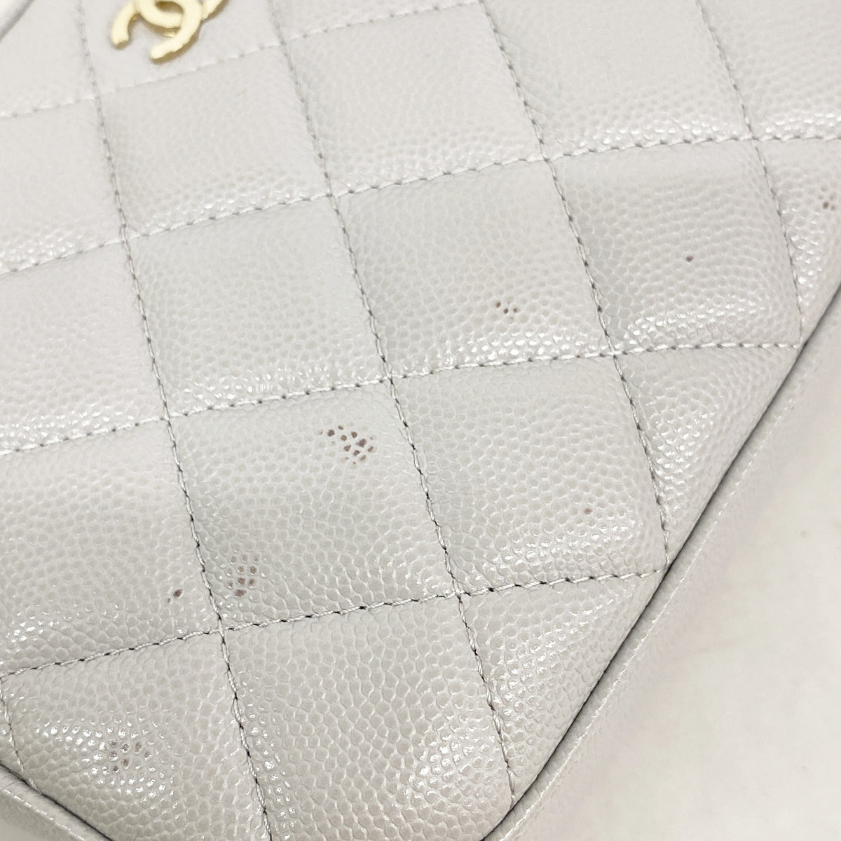 【6he5857】シャネル ショルダーバッグ マトラッセ チェーンショルダー キャビアスキン グレー シャンパンゴールド金具【中古】レディース