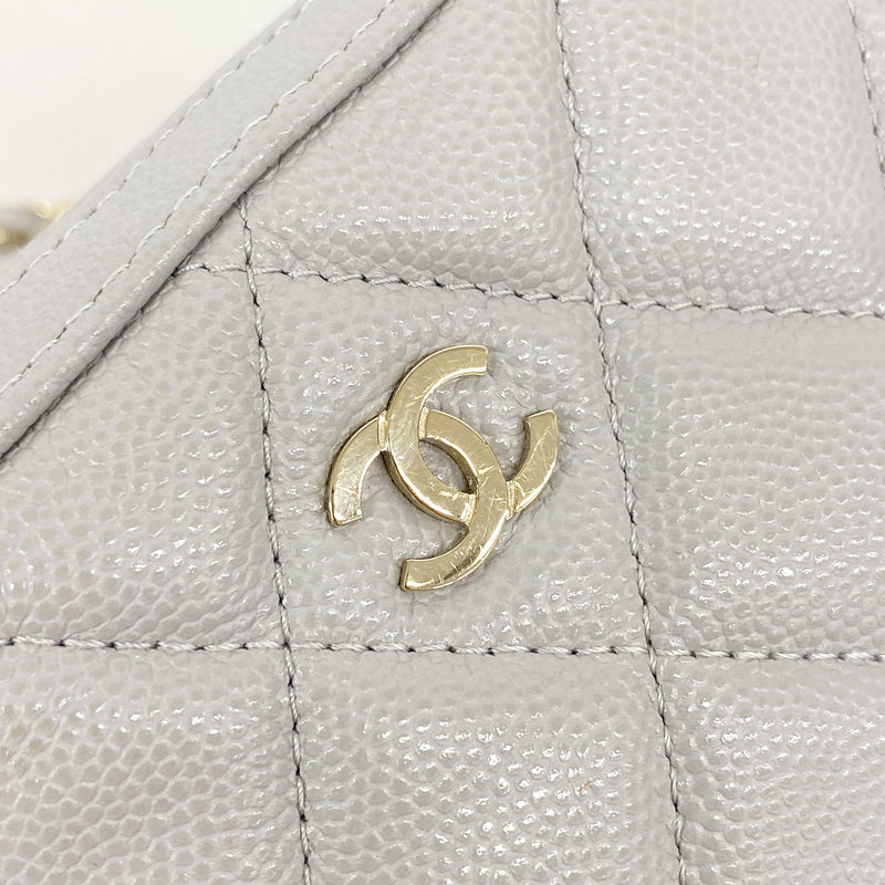 【6he5857】シャネル ショルダーバッグ マトラッセ チェーンショルダー キャビアスキン グレー シャンパンゴールド金具【中古】レディース