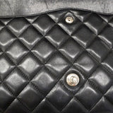【6hf6324】シャネル ショルダーバッグ デカマトラッセ Wフラップ Wチェーン ラムスキン ブラック シルバー金具【中古】レディース