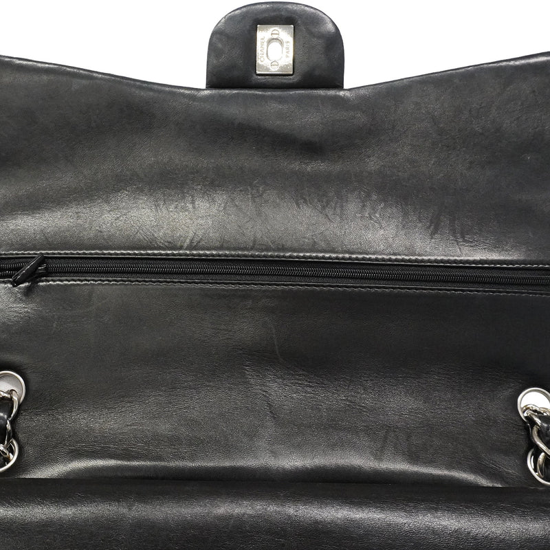 【6hf6324】シャネル ショルダーバッグ デカマトラッセ Wフラップ Wチェーン ラムスキン ブラック シルバー金具【中古】レディース