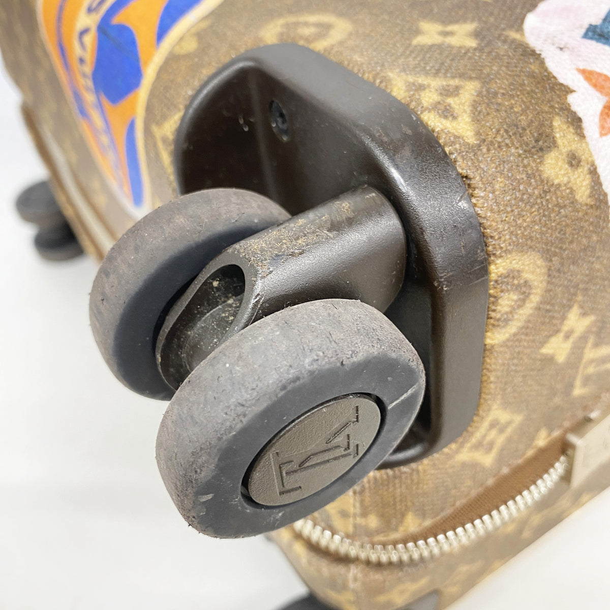 【6hf5893】ルイヴィトン キャリーバッグ モノグラム ホライゾン55/トラベルステッカープリント M15321 ブラウン マルチカラー【中古】メンズ レディース ユニセックス