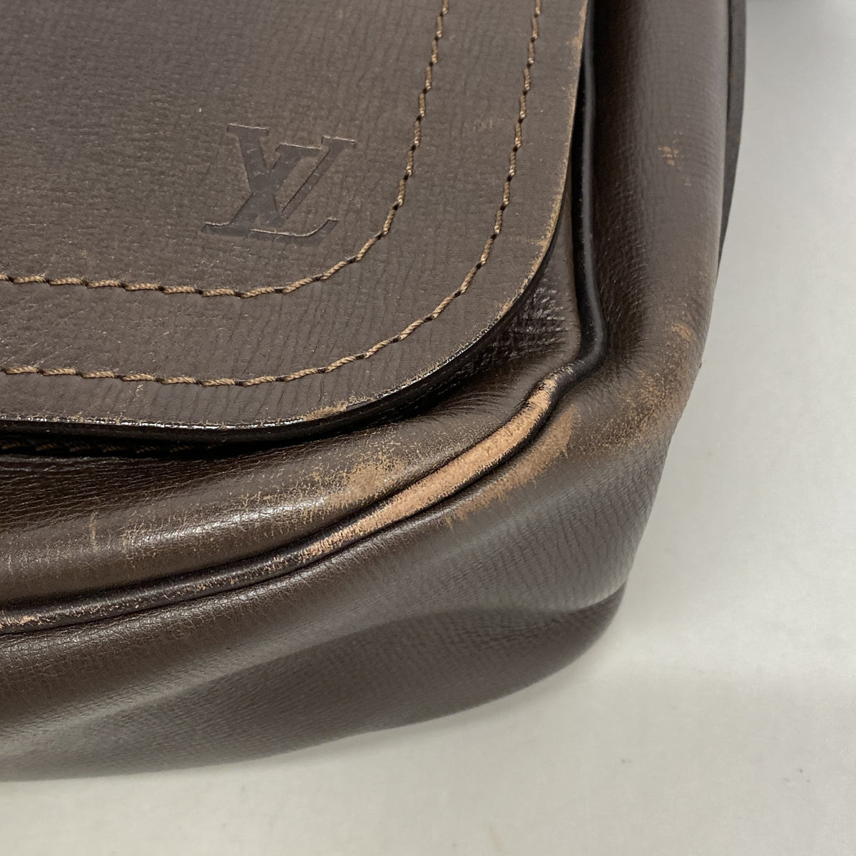【6hf5921-k】ルイヴィトン ショルダーバッグ ユタ メッセンジャー M92071 カフェ【中古】メンズ