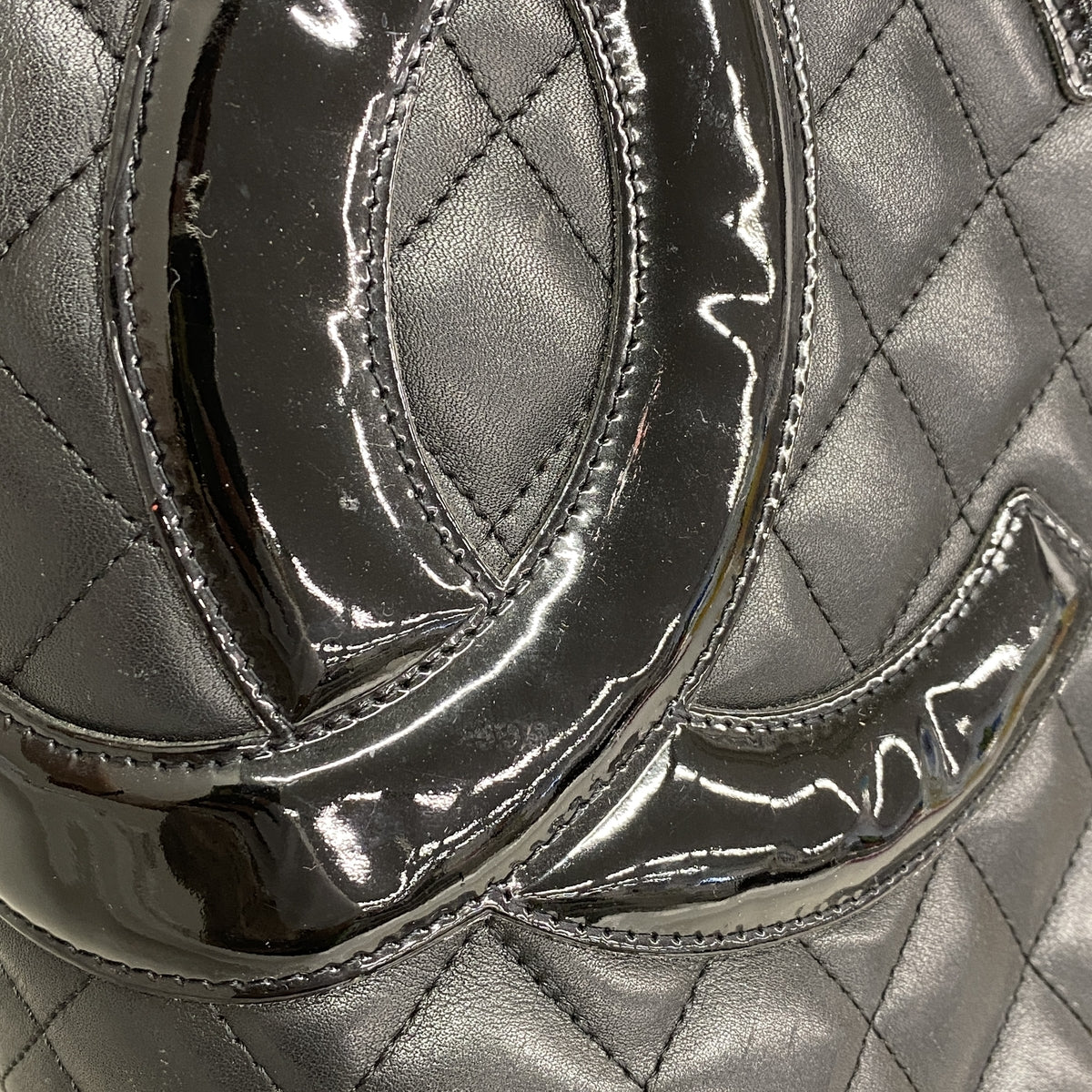 【6hf5926-k】シャネル トートバッグ カンボン ラムスキン ブラック ゴールド金具【中古】レディース