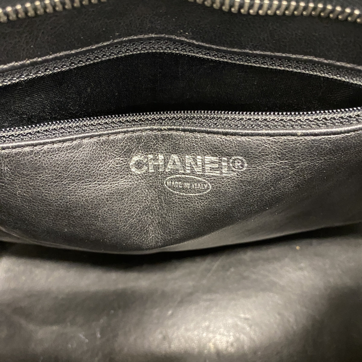 【6hf5937】シャネル トートバッグ 復刻トート キャビアスキン ブラック シルバー金具【中古】レディース