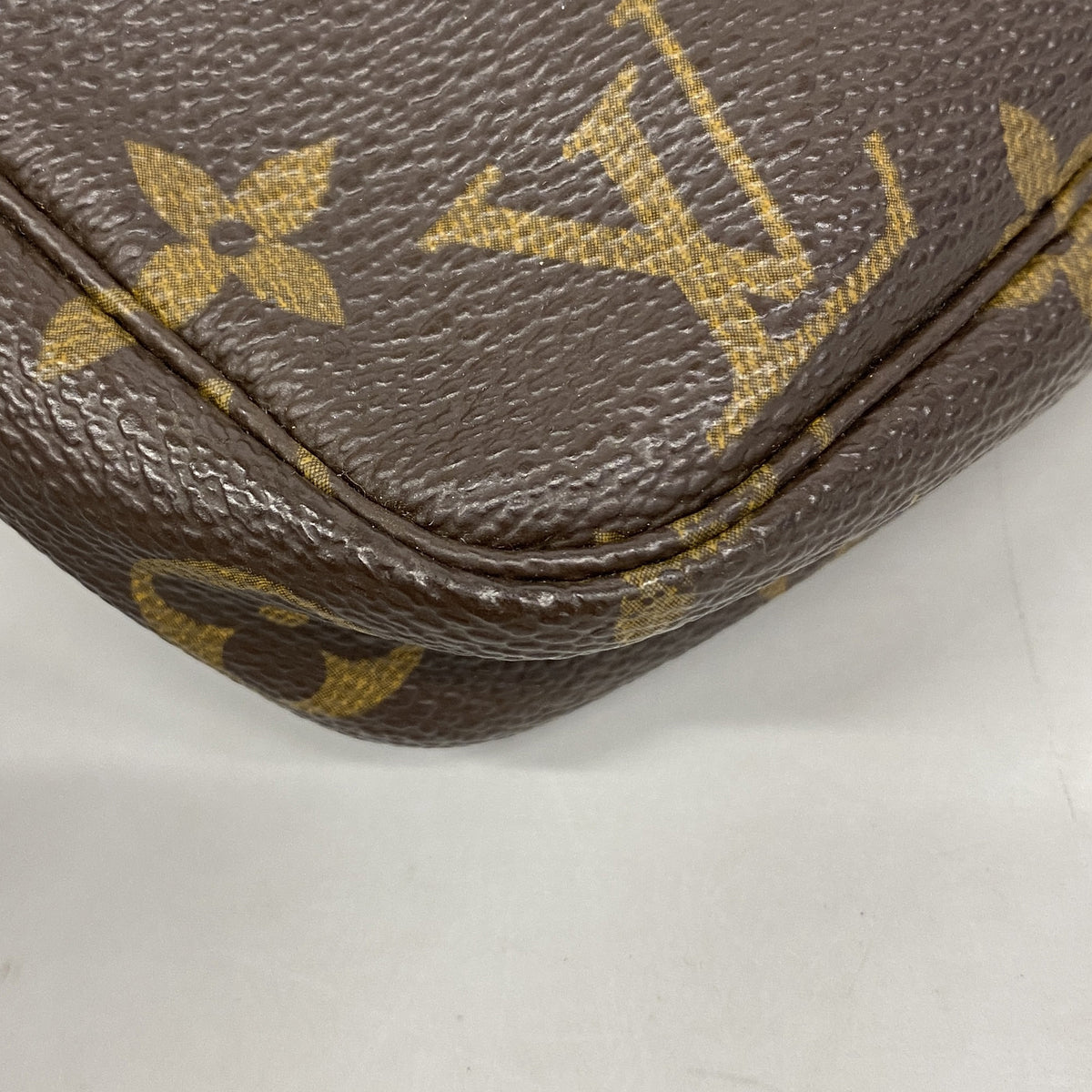 【6hf5955】ルイヴィトン ポーチ モノグラム ポシェットアクセソワール M51980 ブラウン【中古】レディース