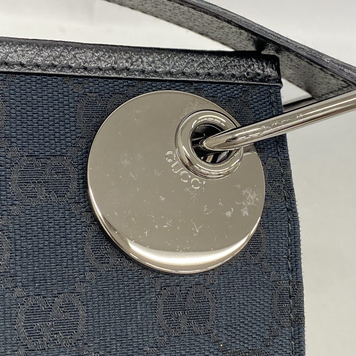 【6hf5959-k】グッチ ショルダーバッグ GGキャンバス 120841 キャンバス ブラック シルバー金具【中古】レディース